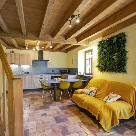 Gite De Charme Avec 2 Terrasses, Au Coeur Du Parc Du Pilat, Confortable Et Equipe - Fr-1-496-40 Malleval Экстерьер фото